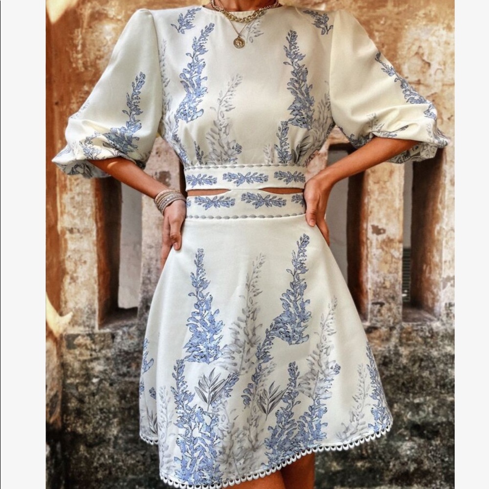 Boho Floral Print cut Out Tie Back Cuff Sleeve Dress - Picture 4 of 5